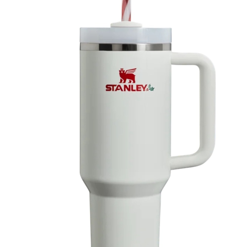 Stanley mistletoe twist NWT